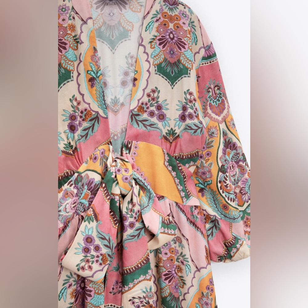 Rare Zara printed floral wrap dress - Picture 7 of 9